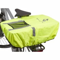 M-Wave Rain Cover Maastricht Protect Universal 20 Litres -Cycling Clothing Shop m wave regenhoes maastricht protect universeel 15 liter 7 347678 1577714842