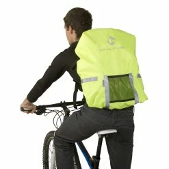 M-Wave Rain Cover Maastricht Protect Universal 20 Litres -Cycling Clothing Shop m wave regenhoes maastricht protect universeel 15 liter 8 347678 1577714842